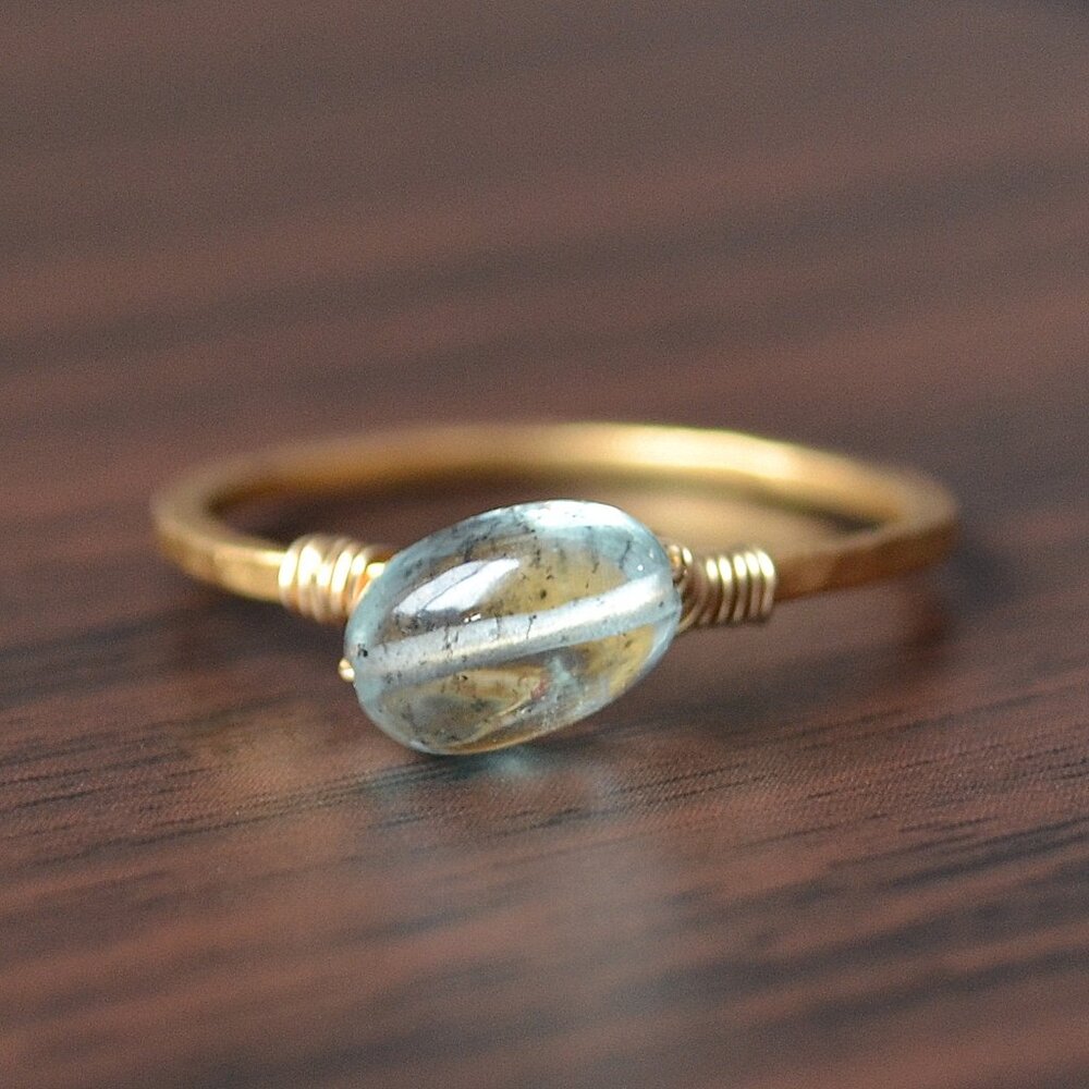 Moss Aquamarine Gemstone Wire Wrapped Gold Ring - Size 8
